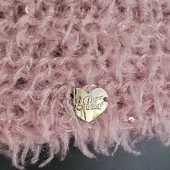 Betsey Johnson Soft Pink Knit Scarf - Picture 2 of 7